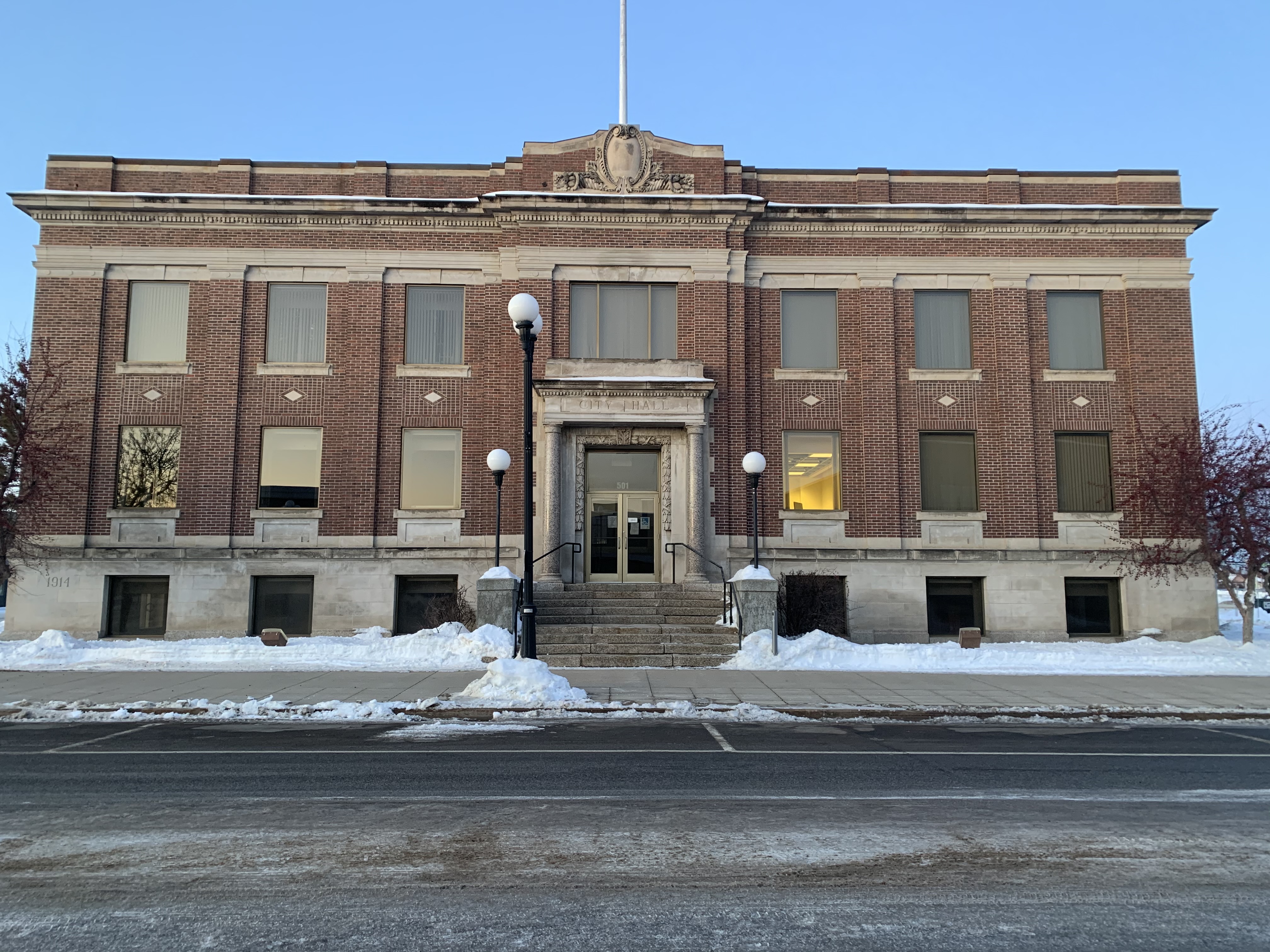 Council rejects proposal for backup generator at City Hall in case of power outage - Vimarsana News