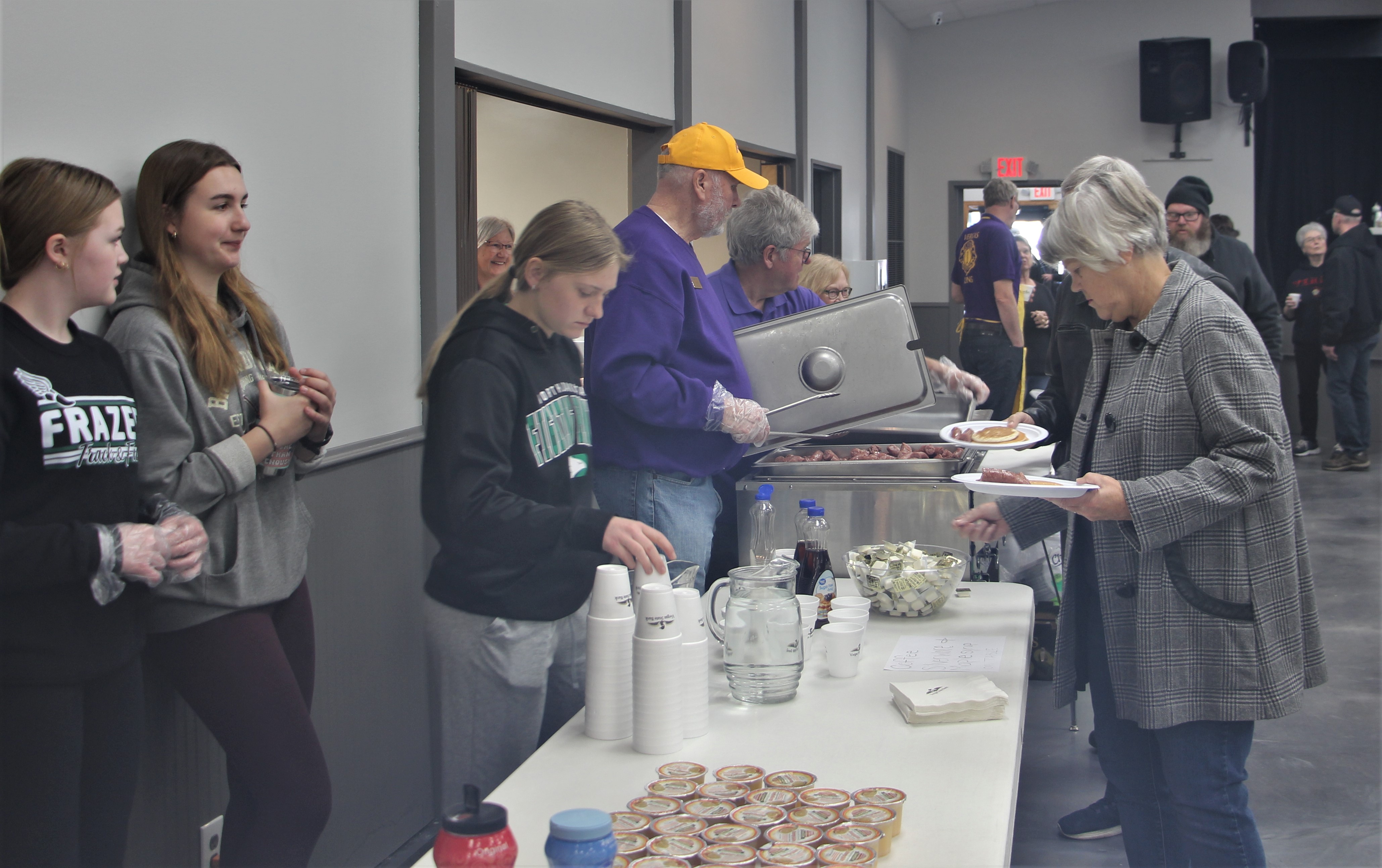 Nearly 400 hungry area residents show up for Maple Syrup Fest pancake feed in Vergas - Vimarsana News