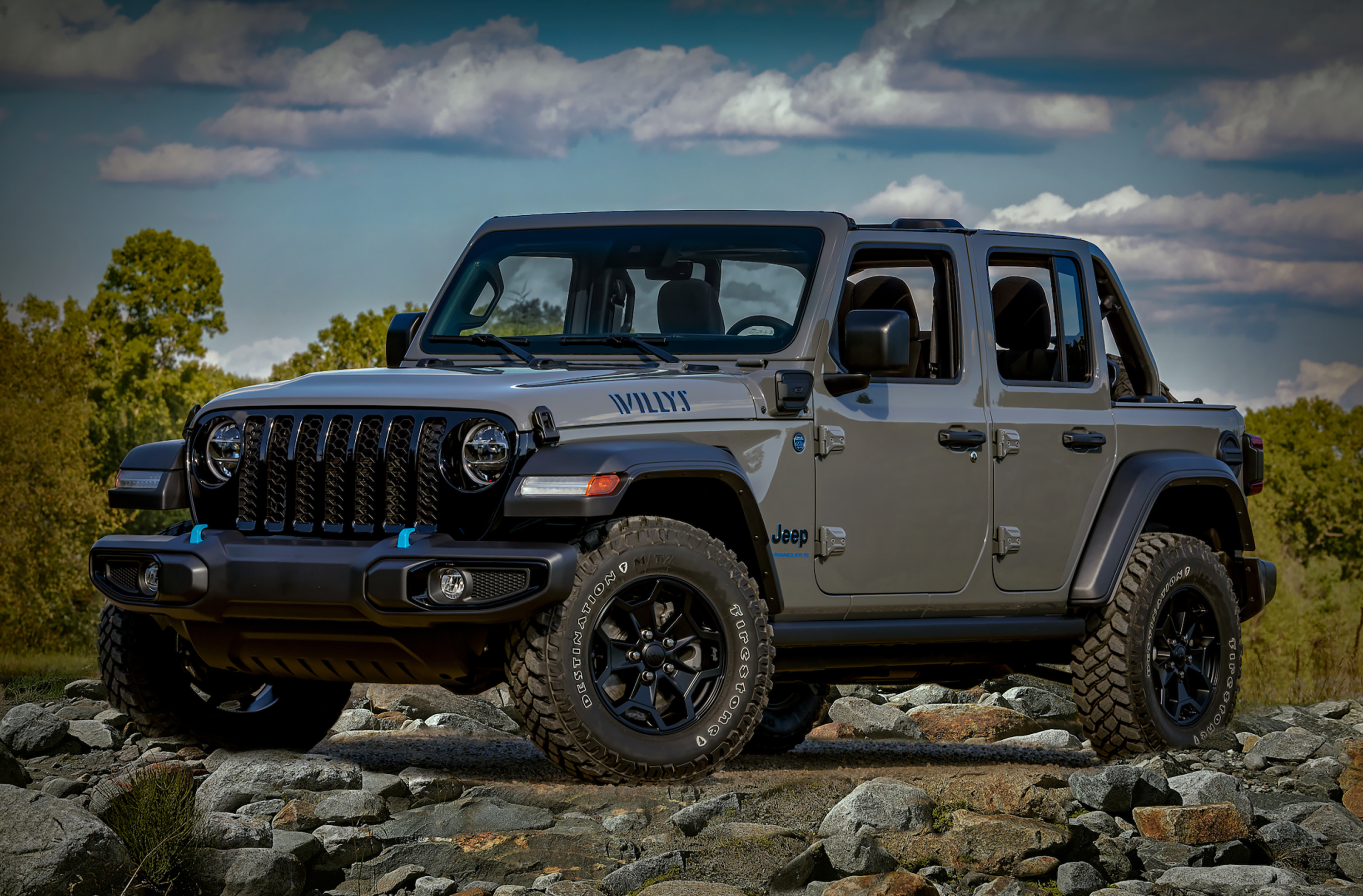 Auto review: Mighty Jeep Wrangler army fights Bronco with more tech, huge tires - Vimarsana News