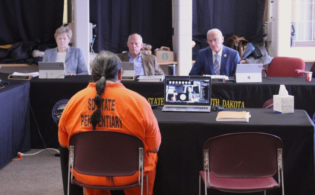 Panel backs longer waits between clemency requests for prisoners sentenced to life - Vimarsana News