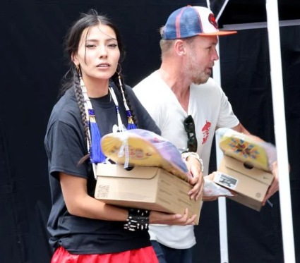Pearl Jam bassist Jeff Ament spearheads Standing Rock Skate Park - Vimarsana News