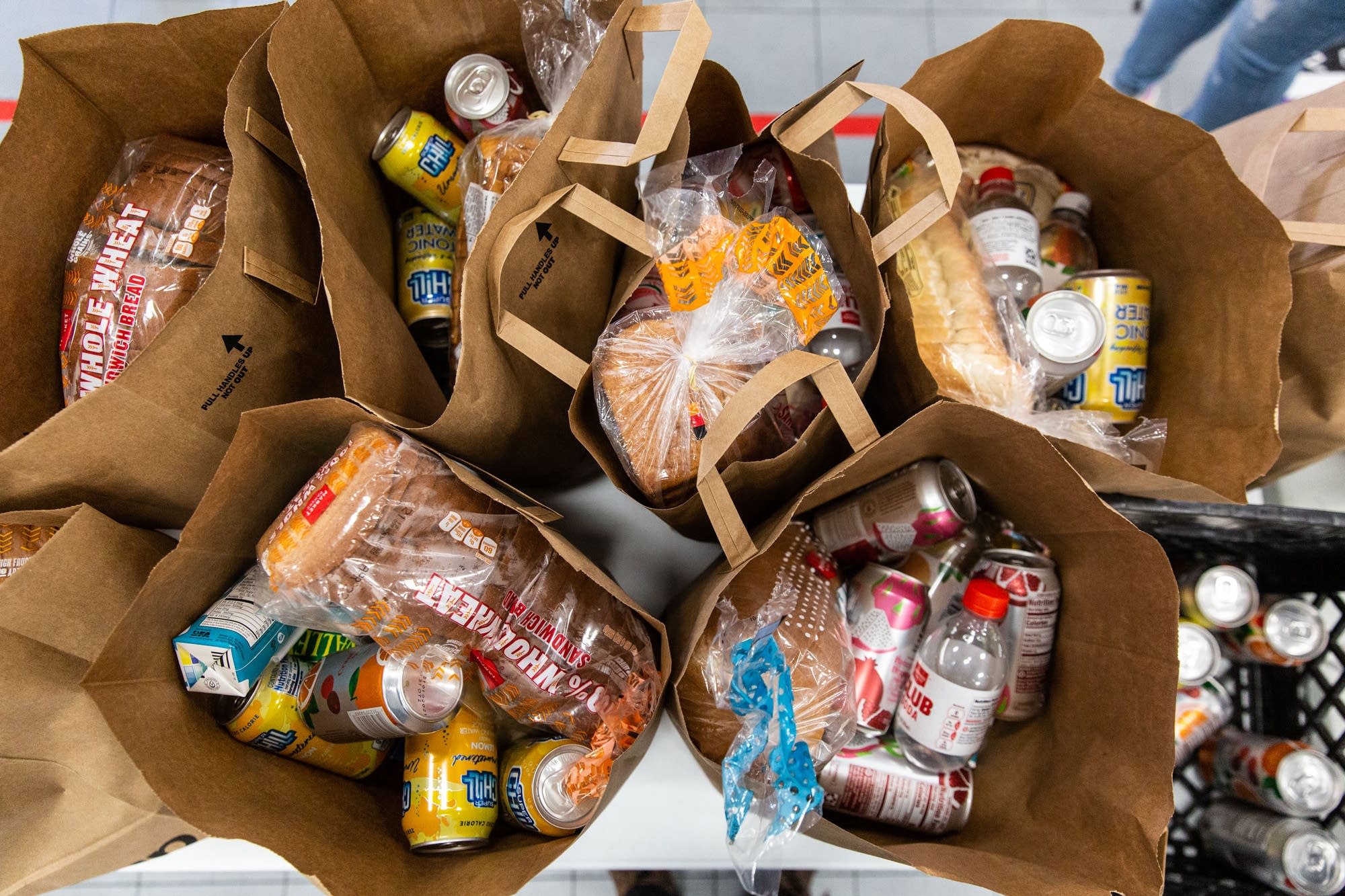 As federal emergency food help ends, Minnesotans voice concerns - Vimarsana News