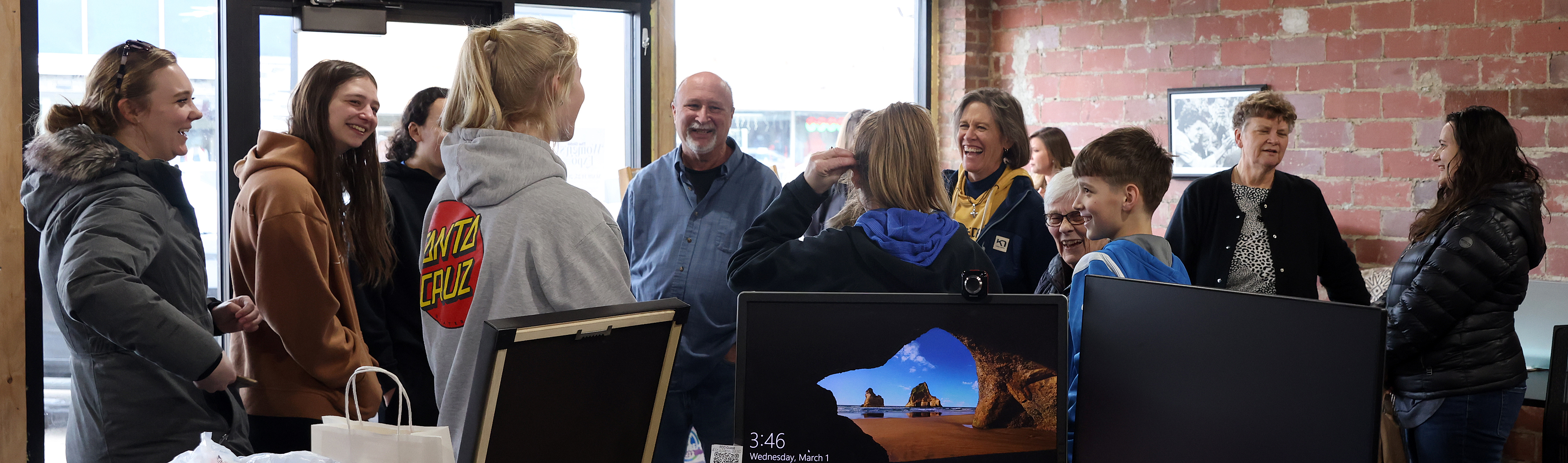 Photos: Globe hosts retirement party for Doug Wolter - Vimarsana News