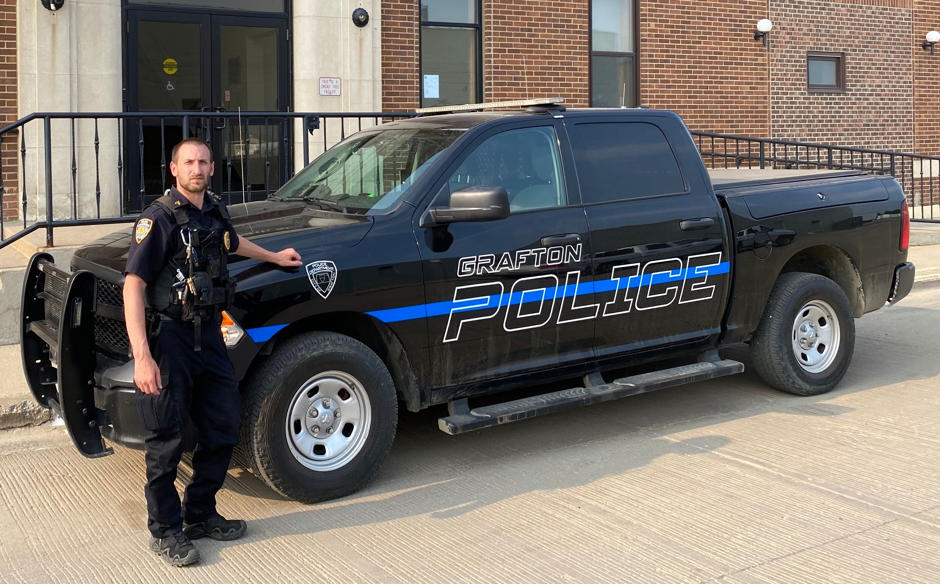 Grafton police purchase soy-based tires with grant from North Dakota Soybean Council - Vimarsana News