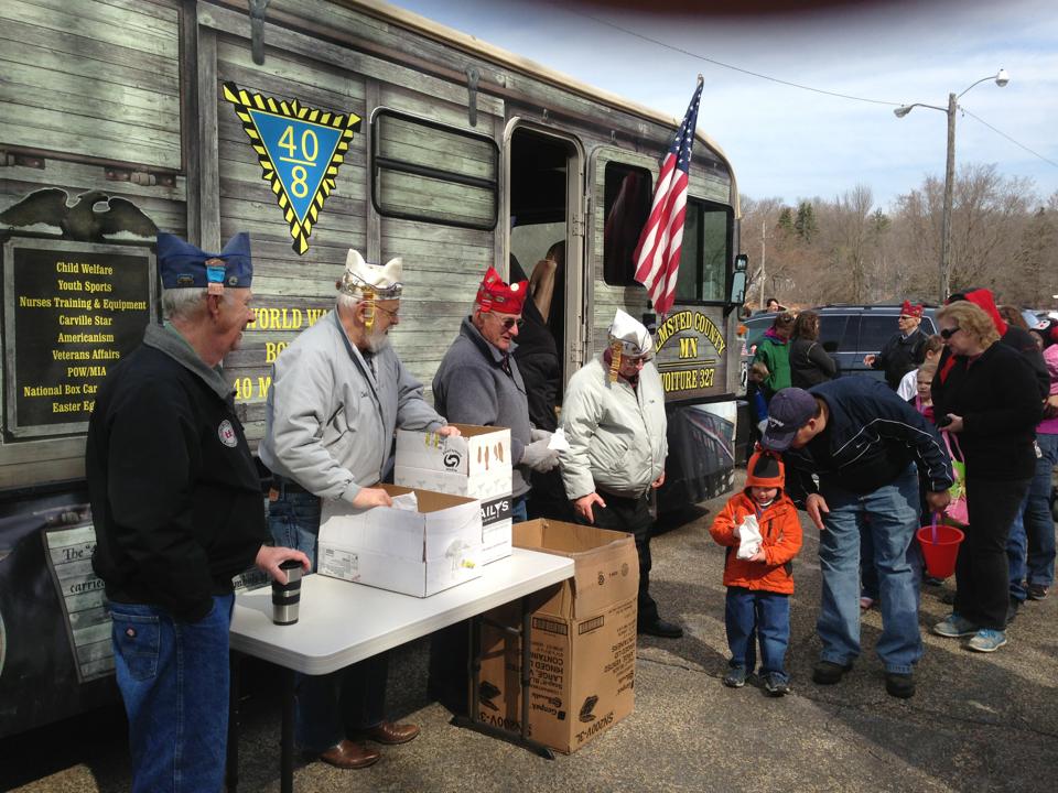 Veterans organization hosts Easter egg hunt, complete with World War I-era boxcar - Vimarsana News